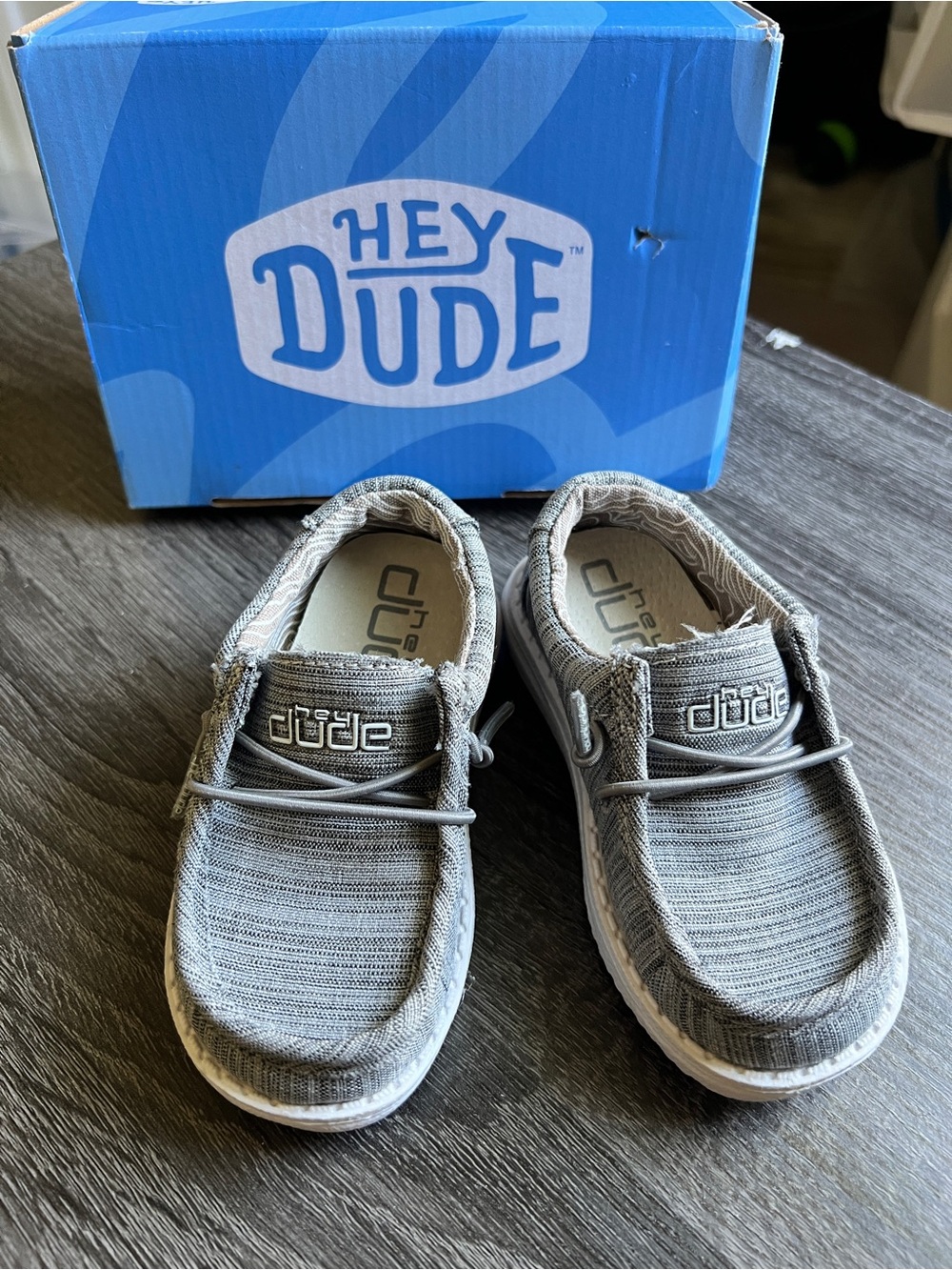 Hey Dude Toddler Shoes Gray Size K6 Lightweight Slip On Casual Shoes